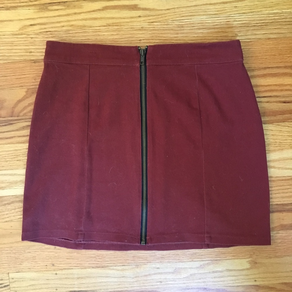 Burgundy zip up skirt