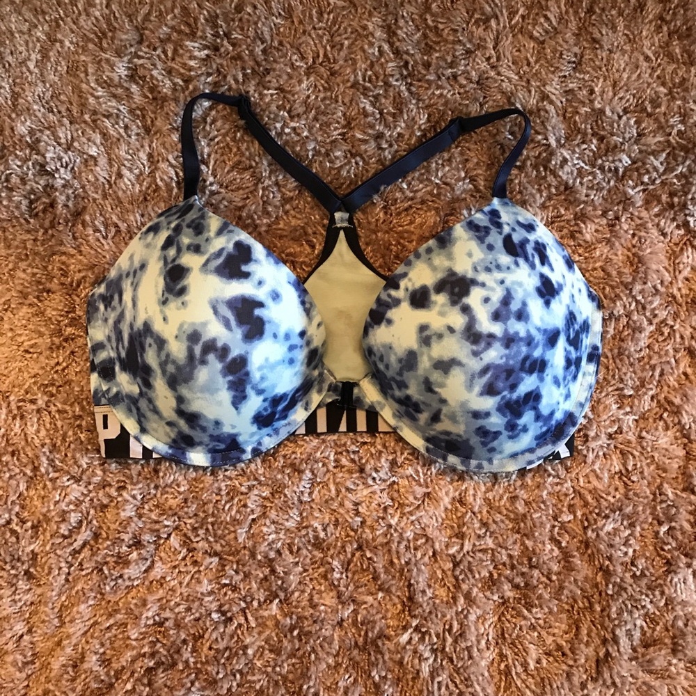 PINK Victoria Secret bra. 36DD