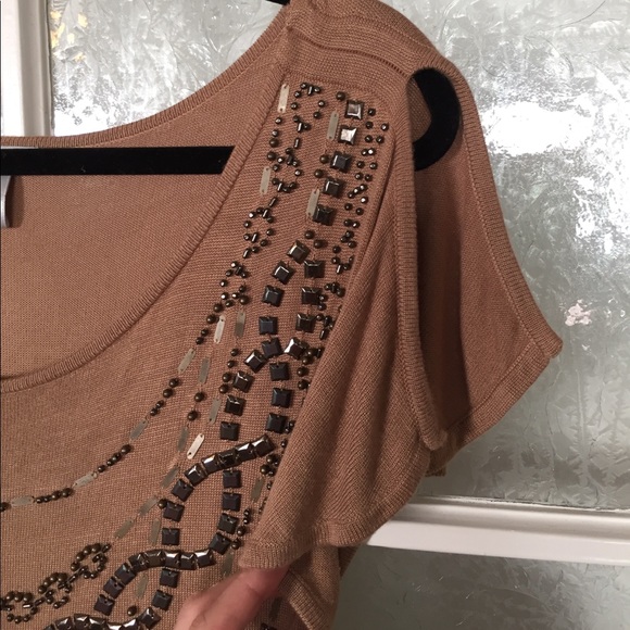 XS - CACHE Gold Beaded Top With Open Shoulders - Picture 4 of 6
