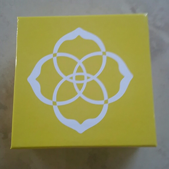 Kendra Scott Jewelry Kendra Scott Authentic Gift Box Nwot Poshmark