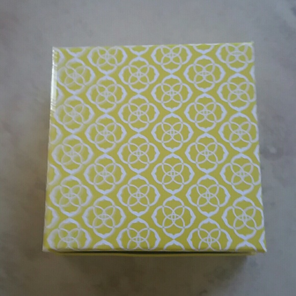 Kendra Scott Jewelry Kendra Scott Authentic Gift Box Nwot Poshmark