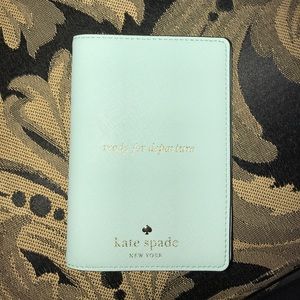 Kate Spade ♠️ Passport holder