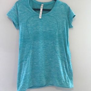 Lulemon Top
