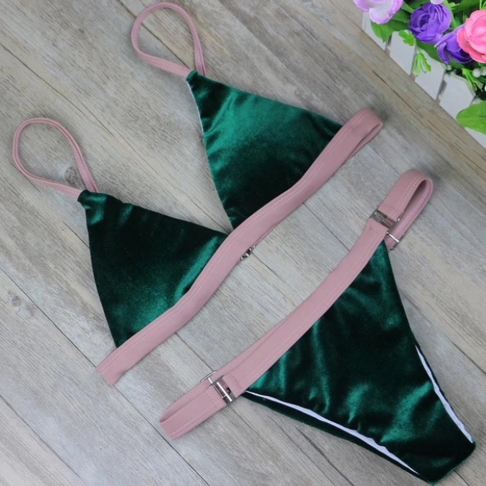NWT Hot New Velvet Green Bikini Set Small