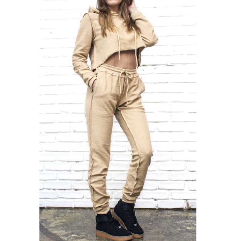 Danielle Guizio sweat suit