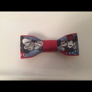 Harveys Seatbelt Bags Disney custom made bow