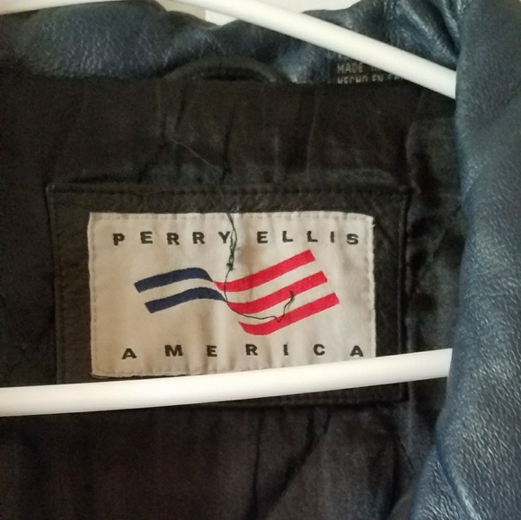 Black mid length leather jacket. - Picture 3 of 3