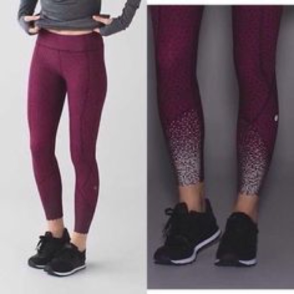 lululemon athletica Pants - Lululemon Tight Stuff Tight / Star Pixel