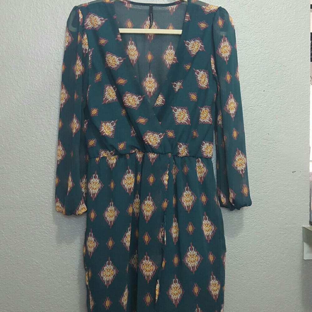 Sz L Emerald Green Cross Body See Dress