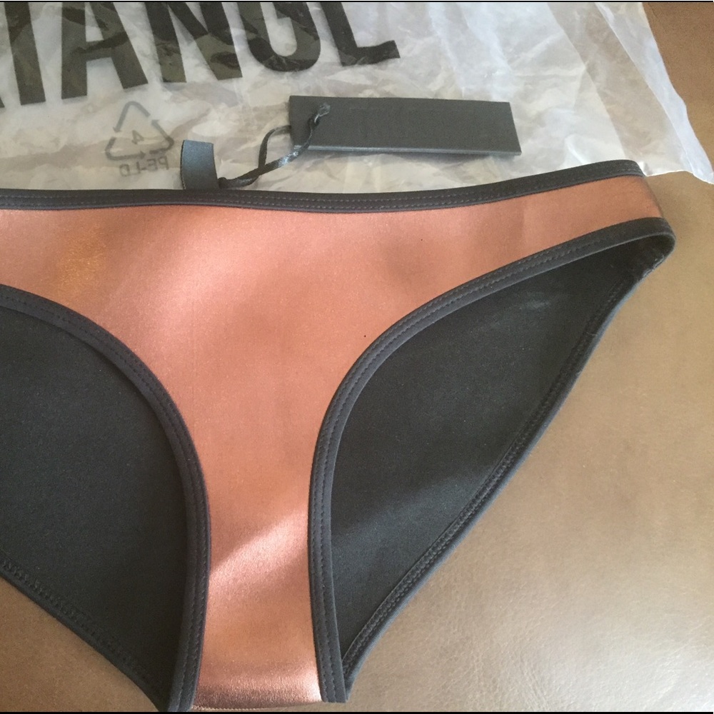 NWT Bronze & Black Triangl Swimsuit Set SOLD - Picture 4 of 4