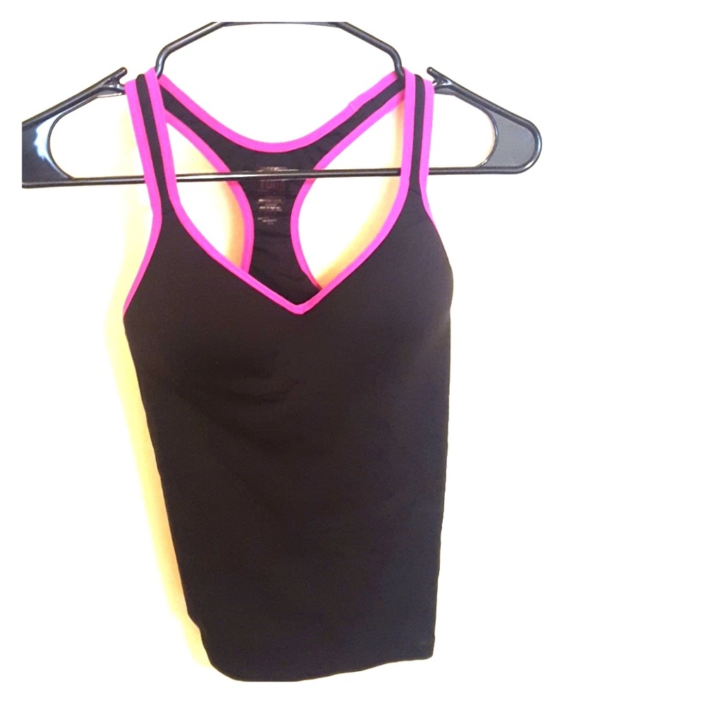 Workout top