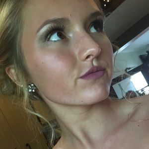 Meet your Posher, Tori