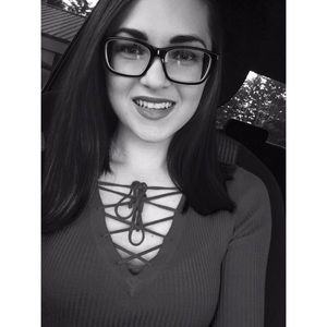 Meet your Posher, Gina