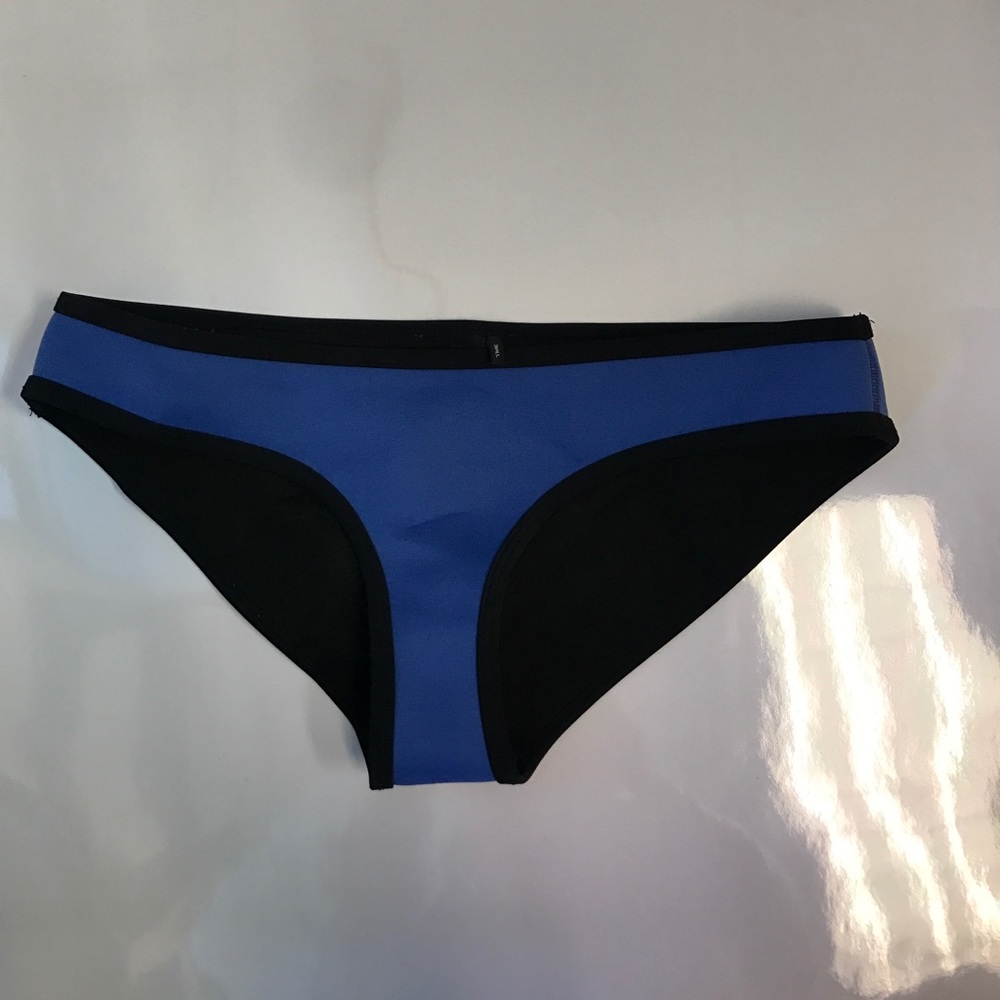 Triangl bikini bottoms