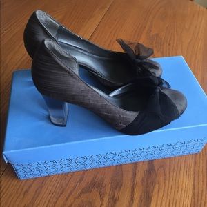 Vera Wang high heels