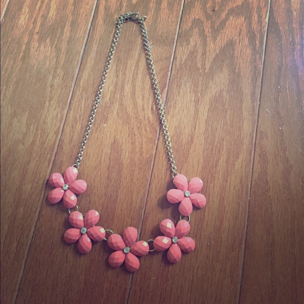 Old Navy necklace