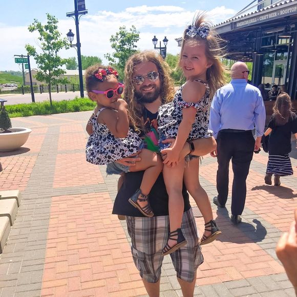 Meet your Posher, Ryan - Picture 1 of 1