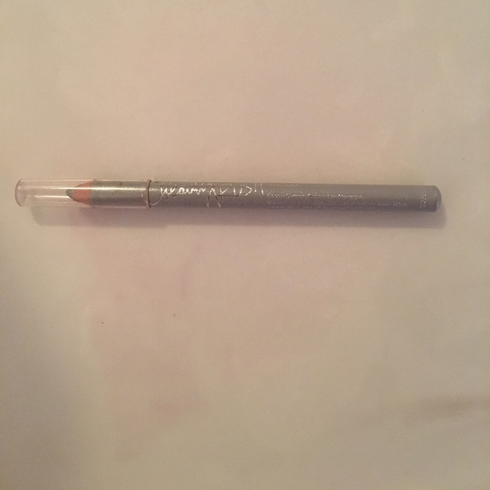 Victoria's Secret Beauty Rush sparkle eyeliner