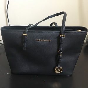 Jet Set Travel Saffiano Leather Small Tote