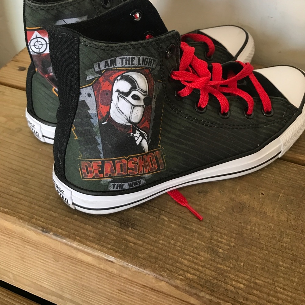 Converse All star comic high tops🌸🌸🌸