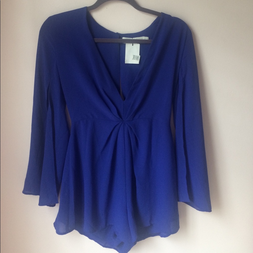 SOLD! ✨✨ ASTR Blue Romper size Small - Picture 3 of 4