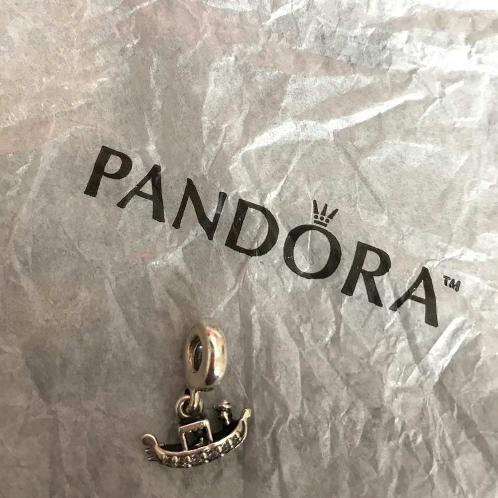 Pandora gondola charm