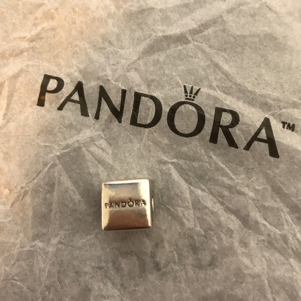 2014 Limited edition hidden heart pandora charm