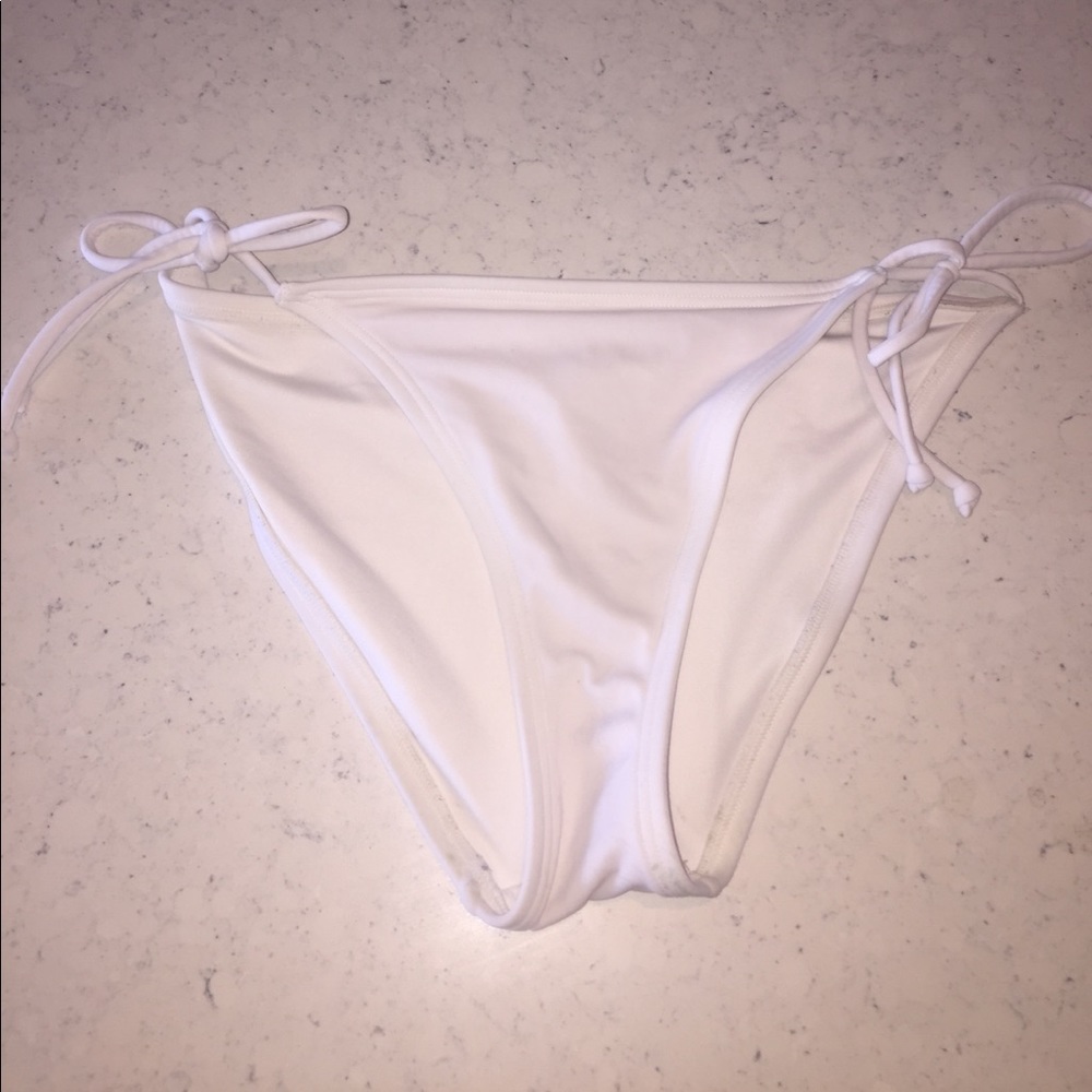 Victoria's Secret white classic bikini bottoms S
