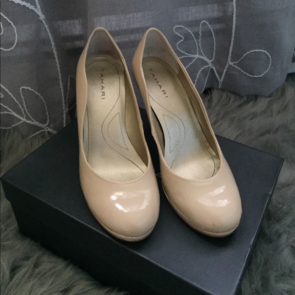 Tahari Colette Patent Leather Pumps