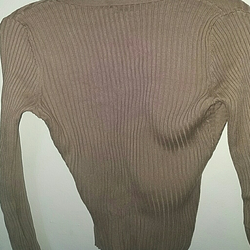 Ladies VNeck Ribbed Sweater - Picture 2 of 2