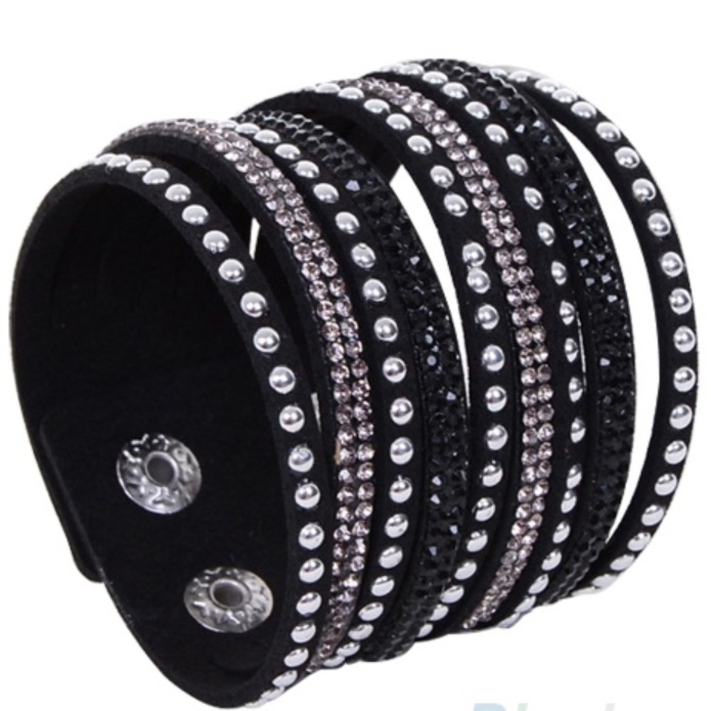 😱2 LEFT!😱 Black Bling Multilayer Wrap Bracelet