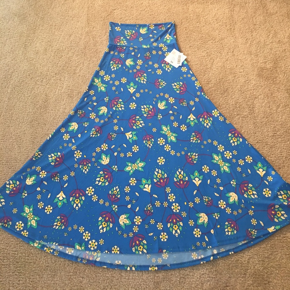 NWT Lularoe Maxi XS
