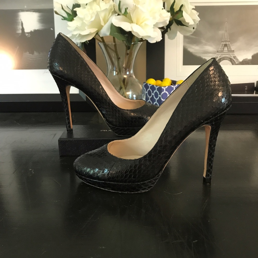 BOURNE ENGLAND AGNES COURT SHOE BLACK FITS SIZE 7