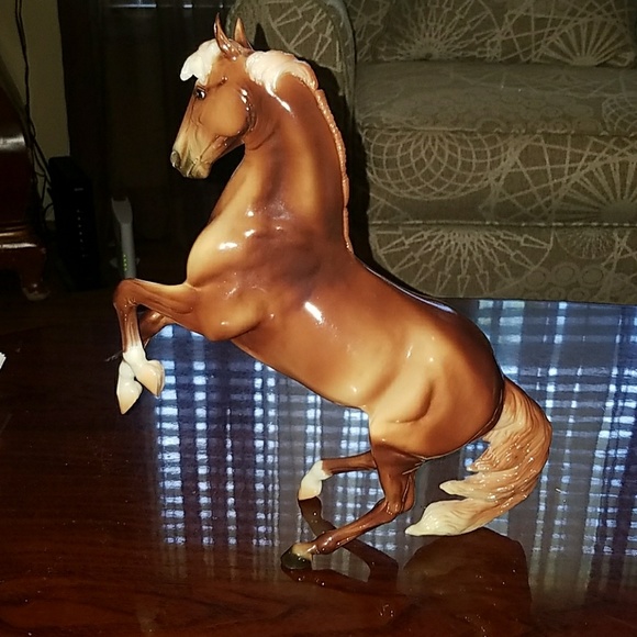 Breyer - Picture 2 of 8