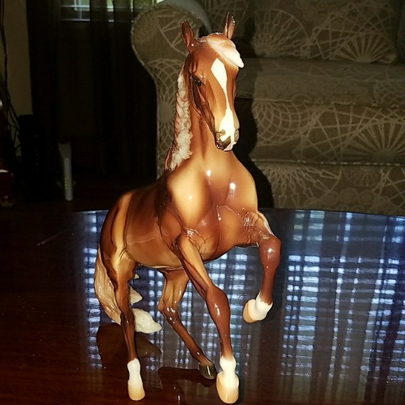 Breyer - Picture 3 of 8