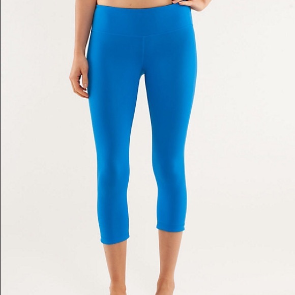 Lululemon Reversible Wunder Under Crops - Blue - Picture 2 of 6