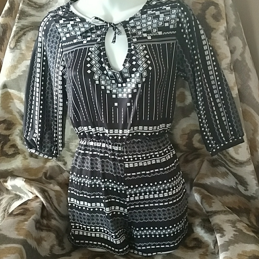 NWOT adorable romper