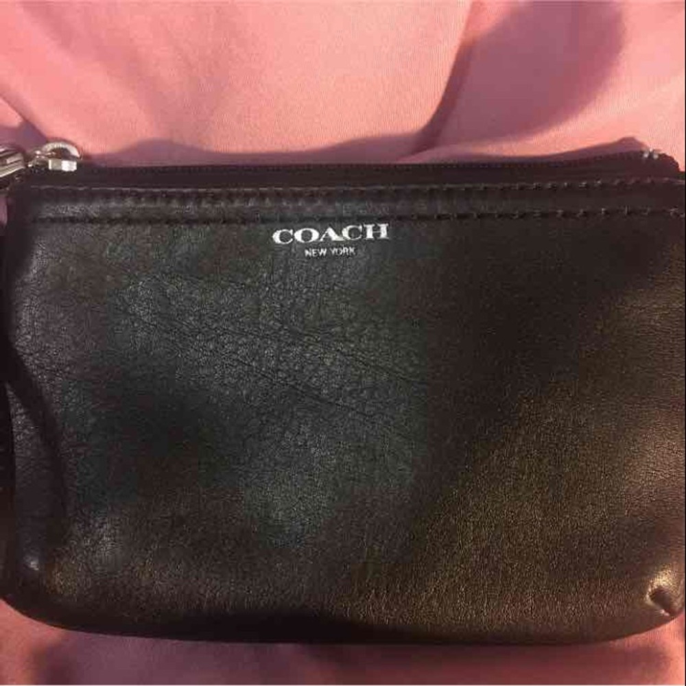 NWOT Authentic Coach Wristlet