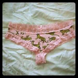 NWOT Victoria's Secret Panties