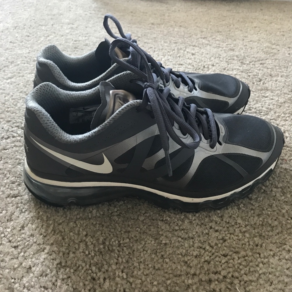 Nike Air Max - Women's