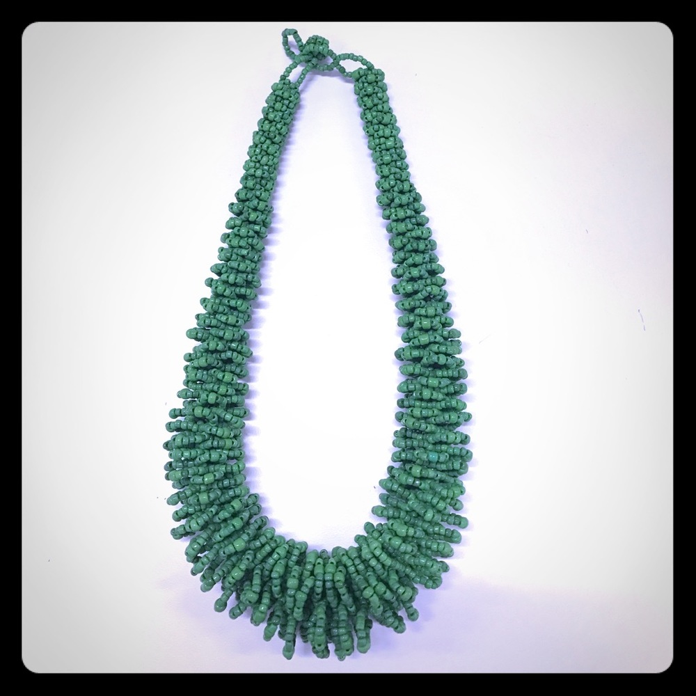 *PRICE DROP* NWOT Kamba style glass bead necklace