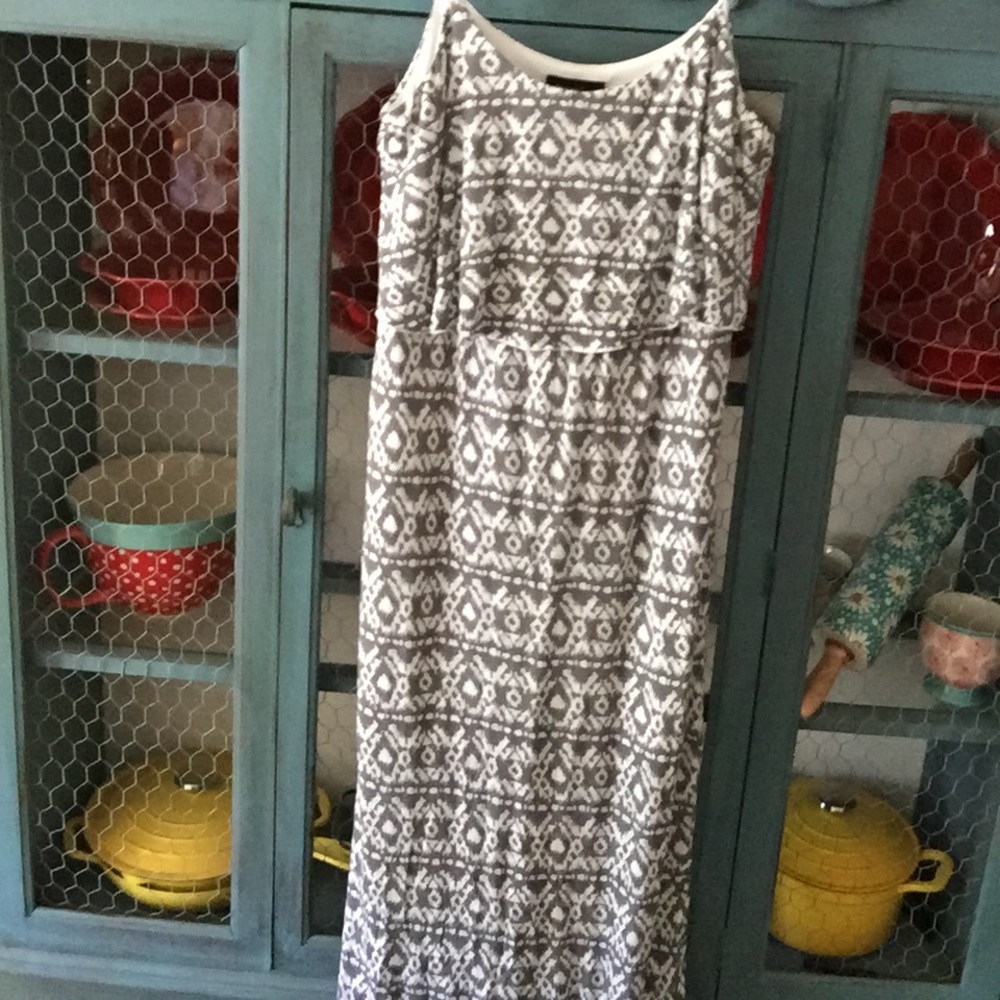 Adorable maxi dress