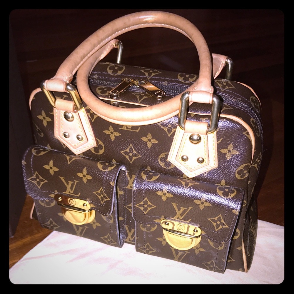 LOUIS VUITTON Monogram Canvas Manhattan PM Handbag