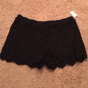 Lace shorts