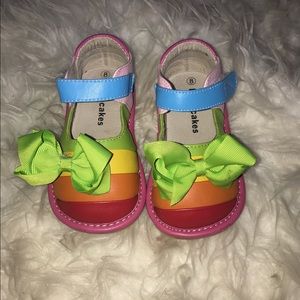Rainbow 🌈 Toddler shoes size 8