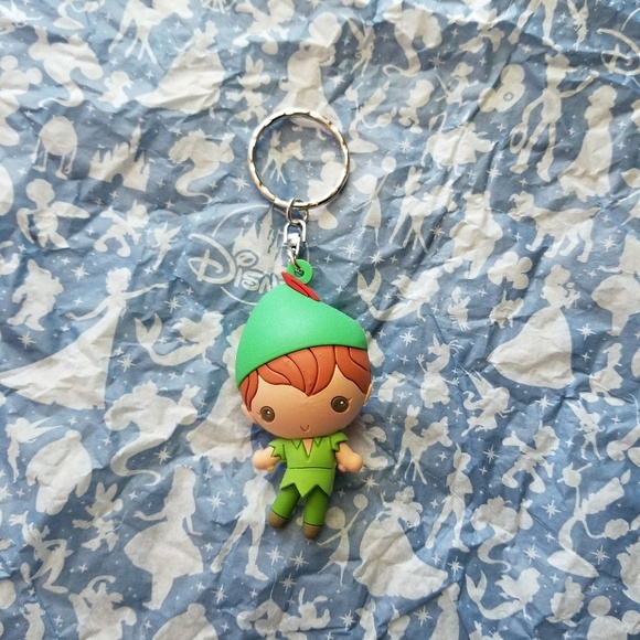 Disney Other - Disney Peter Pan keychain