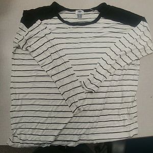Black & white long sleeve