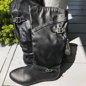 Madden Girl Size 7.5 boots