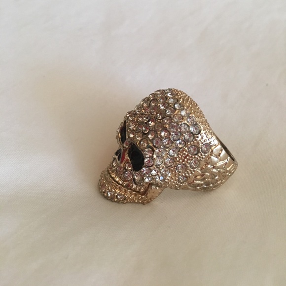 Skull ring - Picture 4 of 5