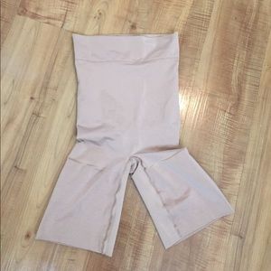 VS Slimtastic High-waist Thigh Shaper | XS